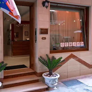 4* Aparthotel Eleonora